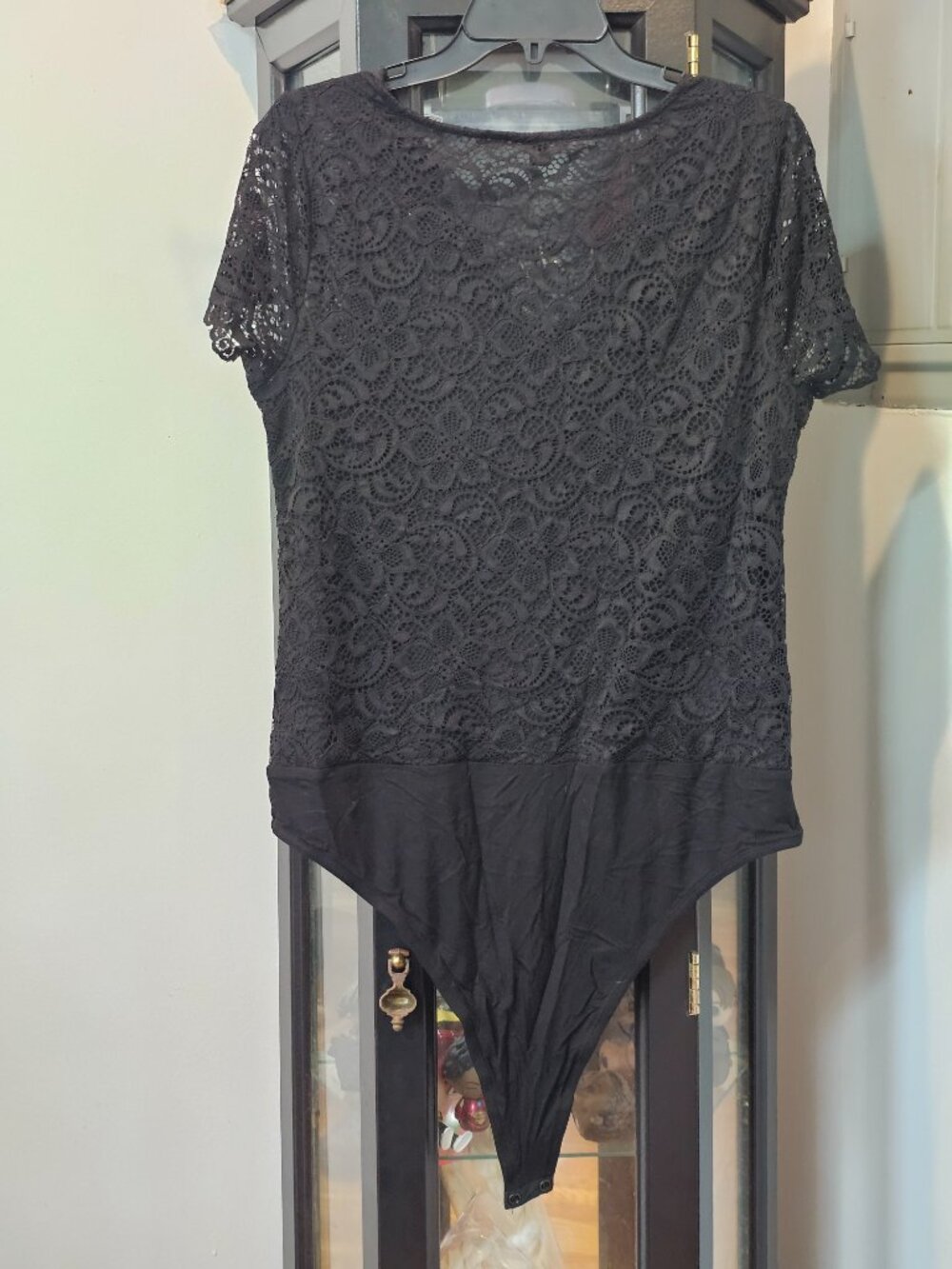 Torrid Shot Sleeve V-neck Lace Bodysuit - Picture 5 of 8
